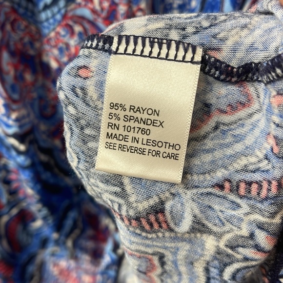 High Fifth short sleeved red/white/blue patterned top. Very soft. Size L - Picture 3 of 6